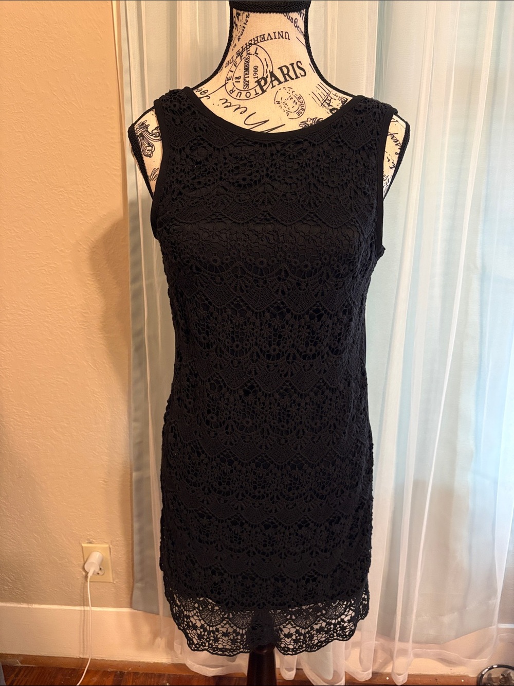 Forever 21 Black Lace Midi Dress